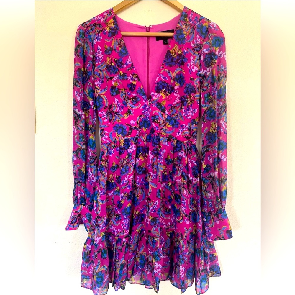 SALONI EXCELLENT CONDITION Pink floral silk pleated dress in sz 4.